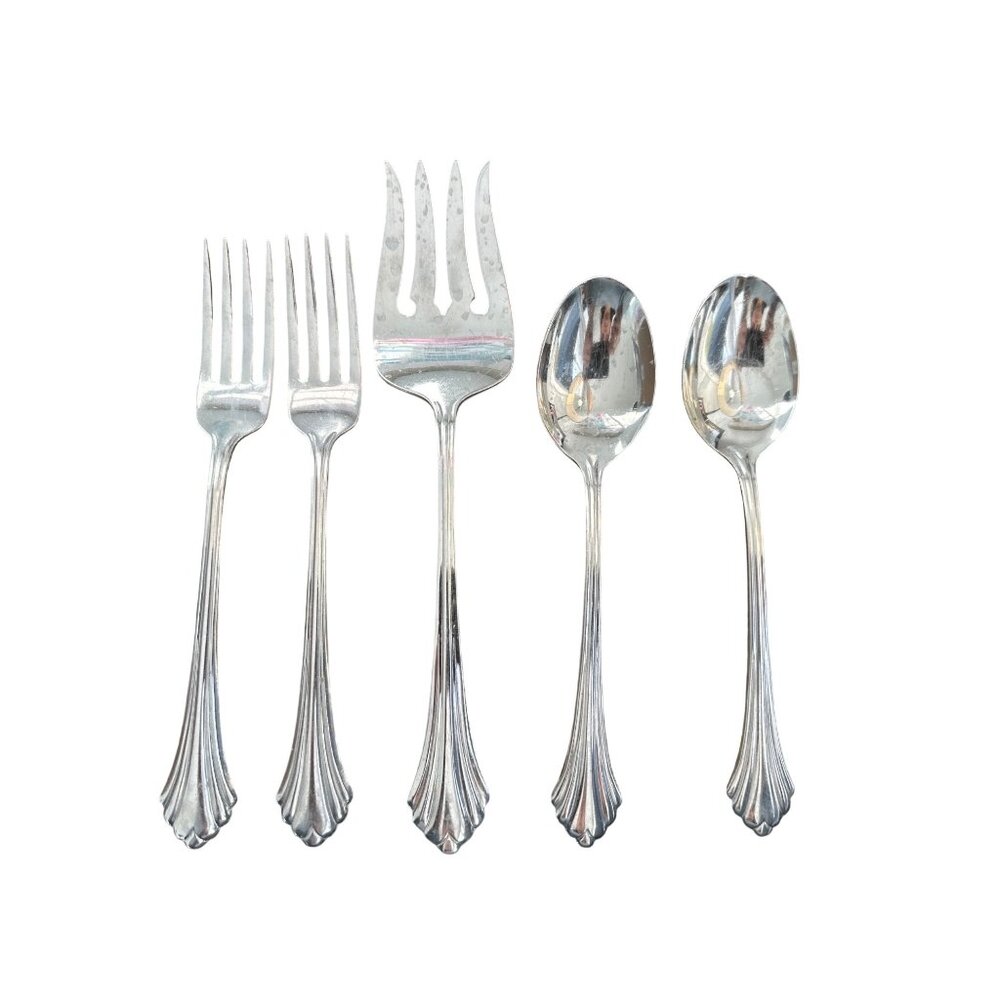 Oneida Bancroft USA Flatware Set 5 Pieces Stainless Steel Shell Pattern Classic